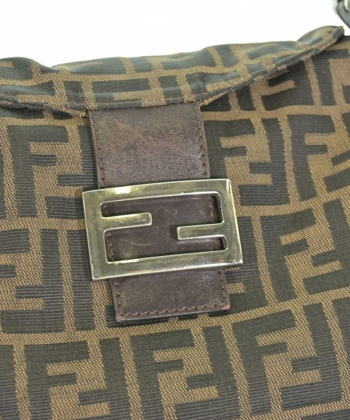 FENDI กระเป๋าสะพาย