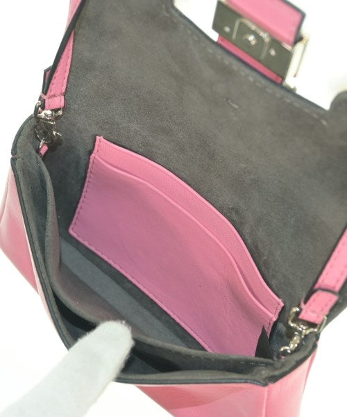 FENDI กระเป๋าสะพาย