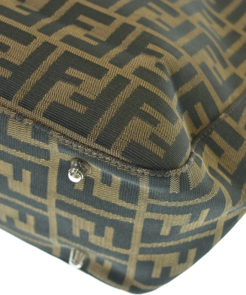 FENDI กระเป๋าถือ