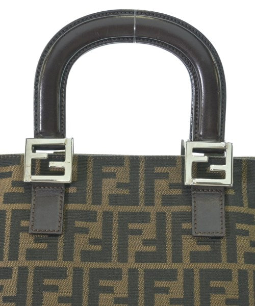 FENDI กระเป๋าถือ