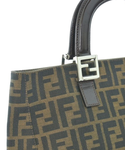 FENDI กระเป๋าถือ
