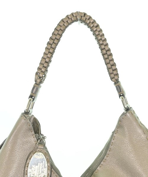 FENDI กระเป๋าถือ