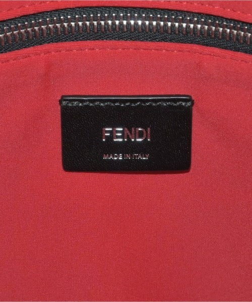 FENDI กระเป๋าถือขนาดใหญ่