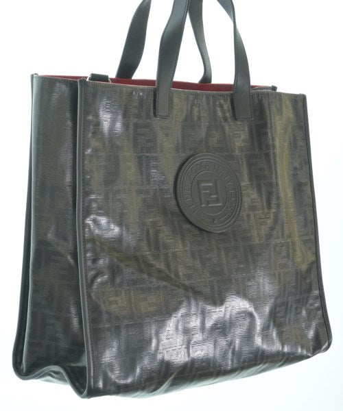 FENDI กระเป๋าถือขนาดใหญ่
