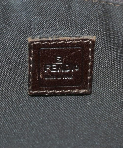 FENDI กระเป๋าถือขนาดใหญ่