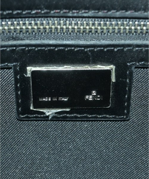 FENDI กระเป๋าสะพาย