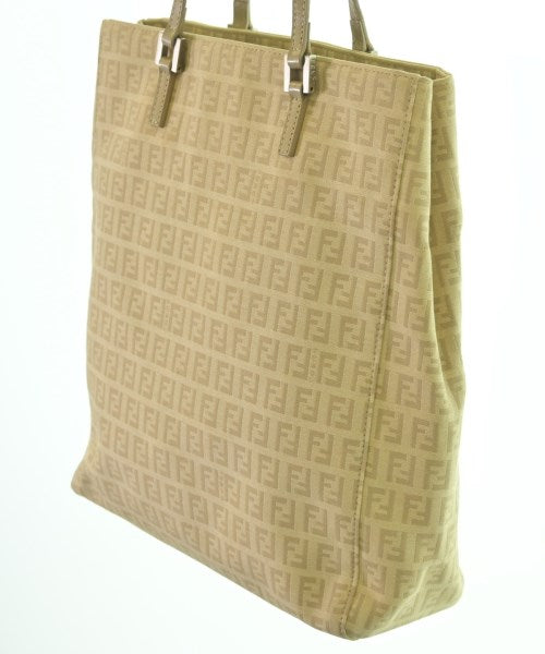 FENDI กระเป๋าถือ
