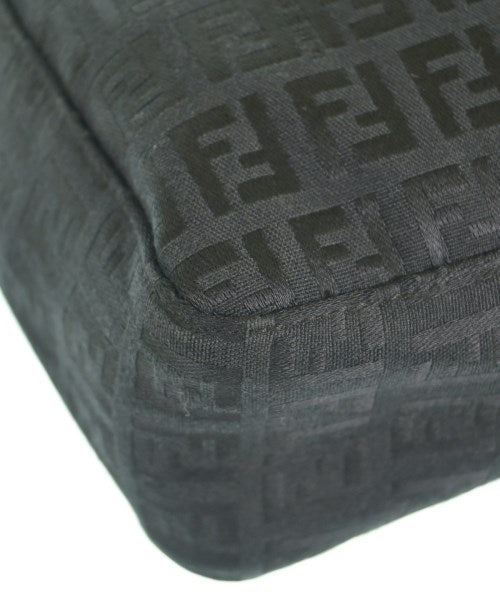 FENDI กระเป๋าถือ