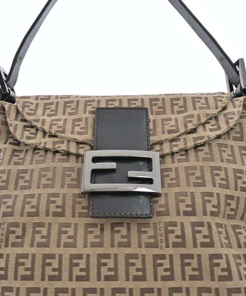 FENDI กระเป๋าสะพาย