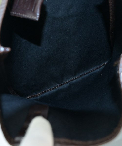 FENDI กระเป๋าถือขนาดใหญ่