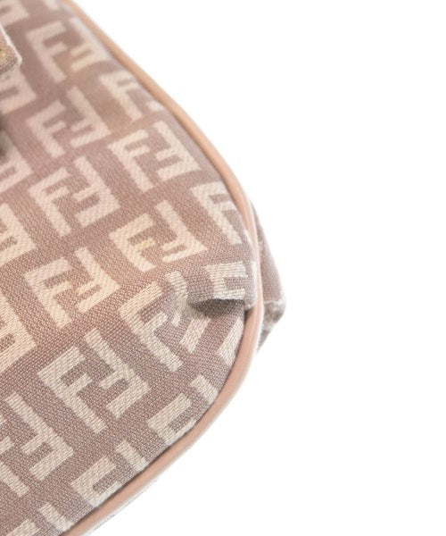 FENDI กระเป๋าสะพาย
