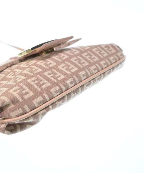 FENDI กระเป๋าสะพาย