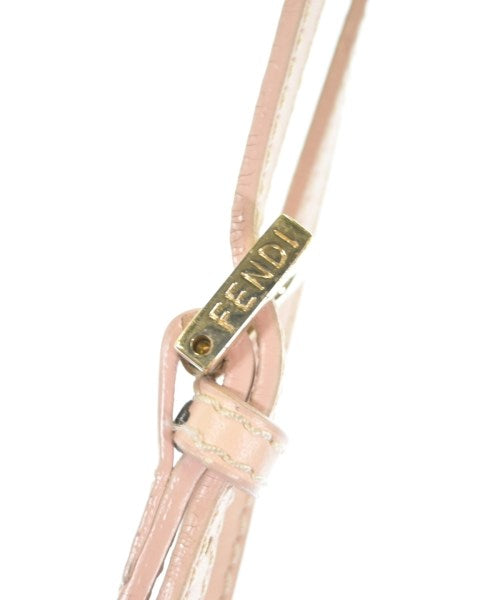 FENDI กระเป๋าสะพาย