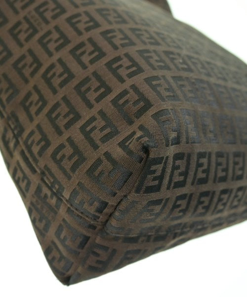 FENDI กระเป๋าถือขนาดใหญ่