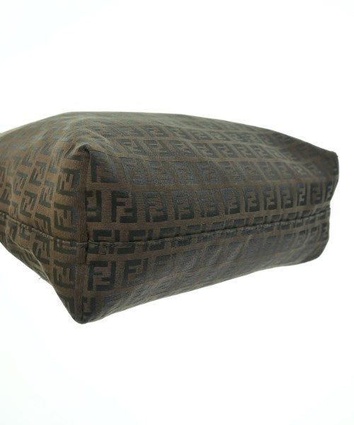 FENDI กระเป๋าถือขนาดใหญ่