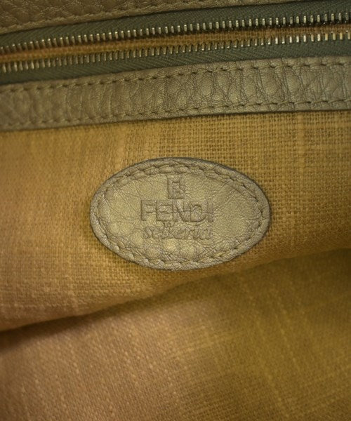 FENDI กระเป๋าสะพาย