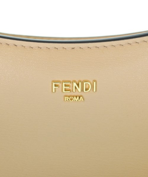 FENDI กระเป๋าสะพาย