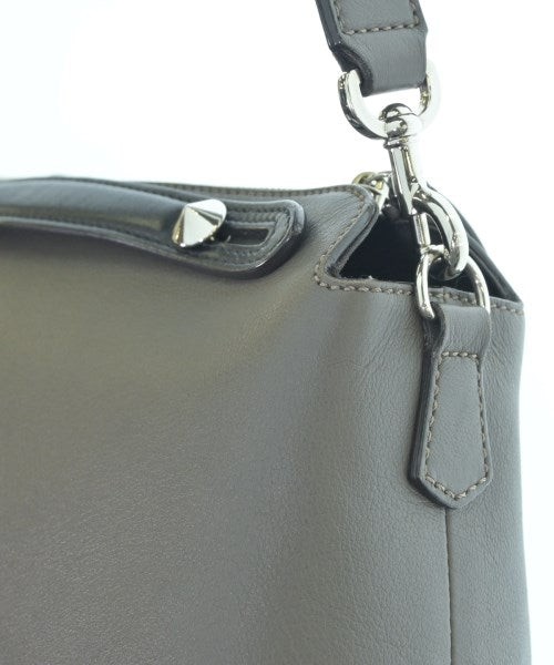 FENDI กระเป๋าถือ