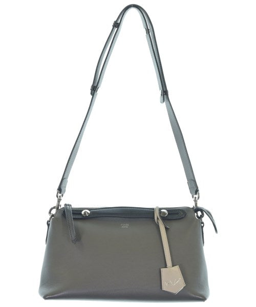 FENDI กระเป๋าถือ