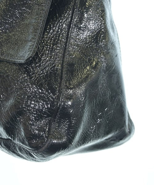 FENDI กระเป๋าสะพาย