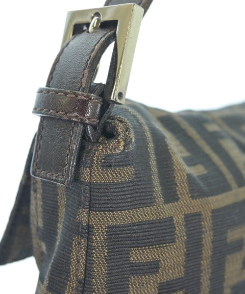 FENDI กระเป๋าถือ