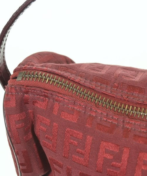 FENDI กระเป๋าถือ