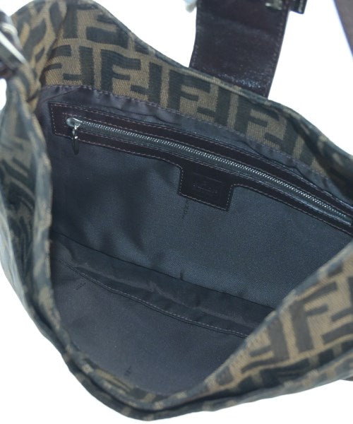 FENDI กระเป๋าถือ