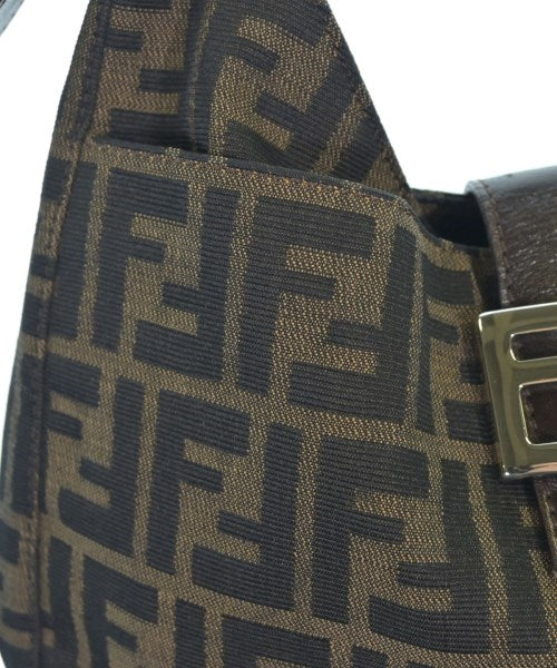 FENDI กระเป๋าถือ