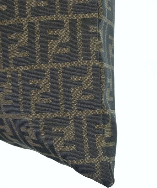 FENDI กระเป๋าถือ