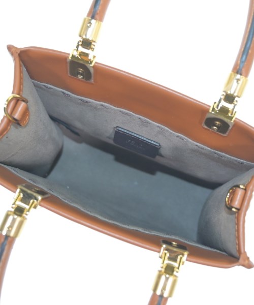 FENDI กระเป๋าสะพาย