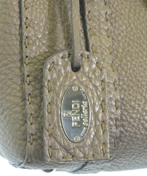 FENDI กระเป๋าถือ