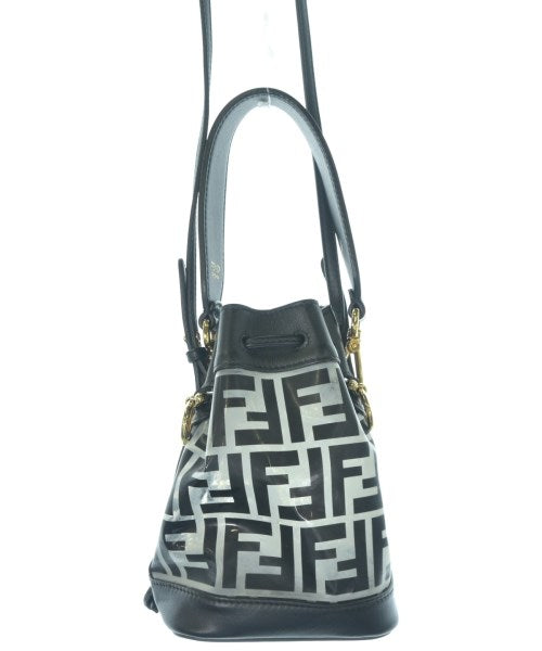 FENDI คลัตช์