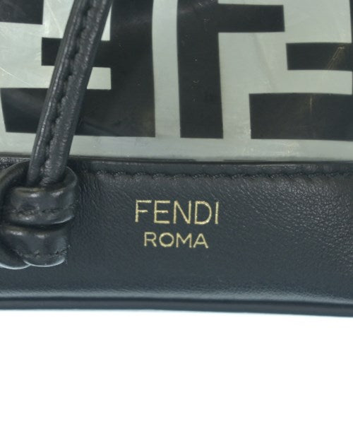FENDI คลัตช์