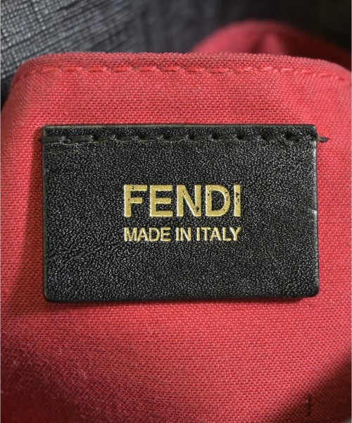 FENDI กระเป๋าสะพาย