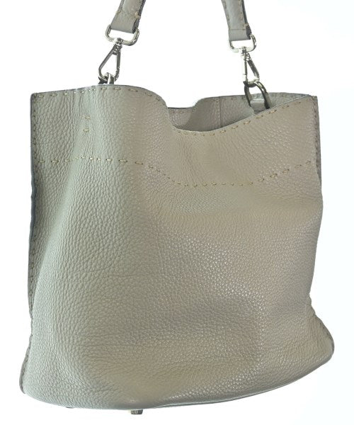 FENDI กระเป๋าสะพาย