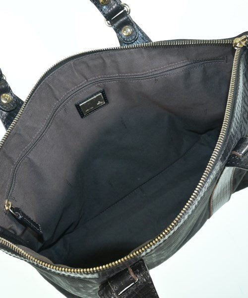 FENDI กระเป๋าถือ
