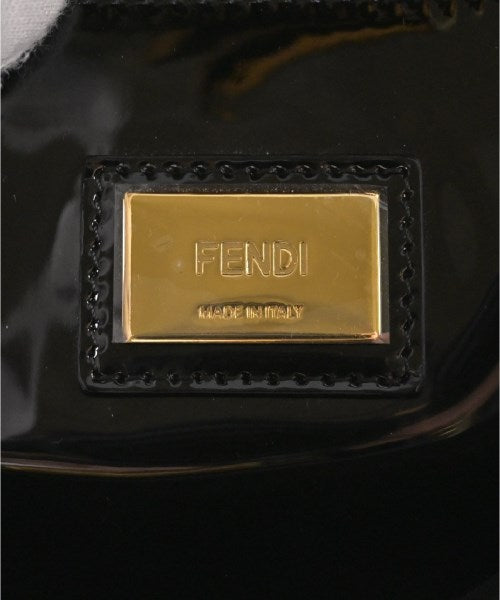 FENDI กระเป๋าถือ