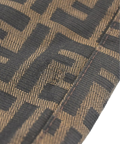 FENDI กระเป๋าสะพาย