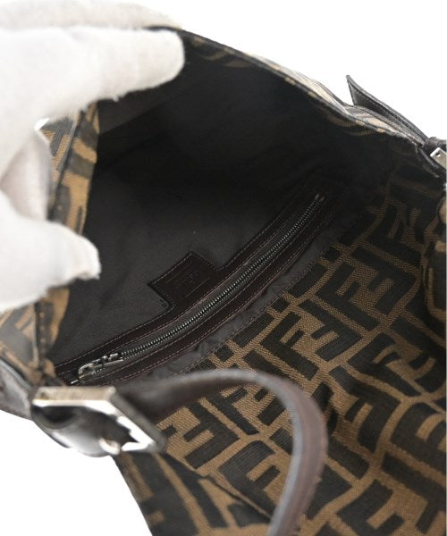 FENDI กระเป๋าสะพาย