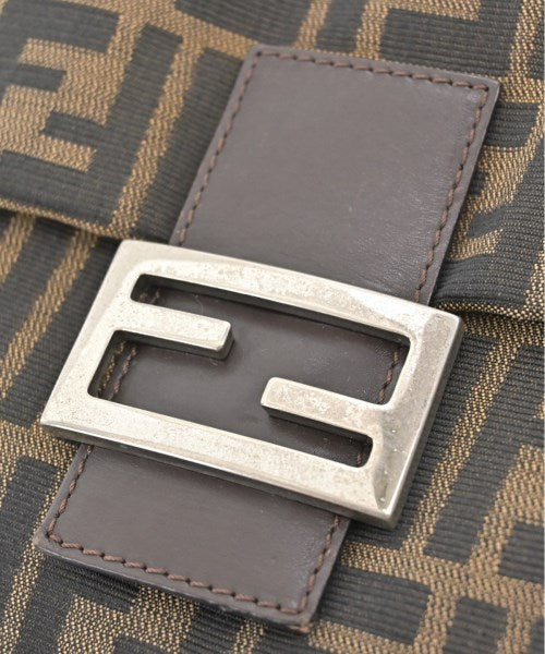 FENDI กระเป๋าสะพาย