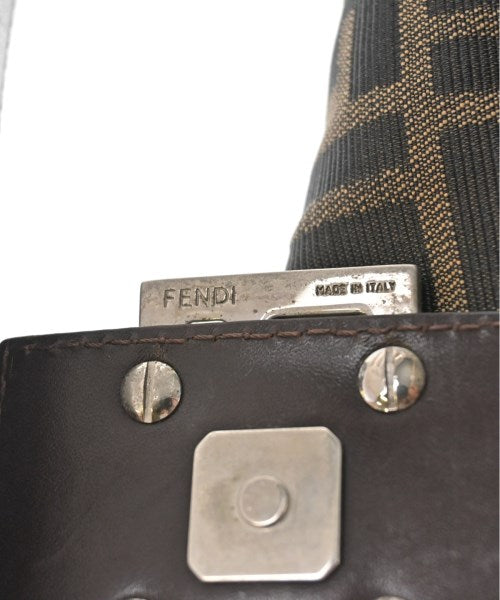 FENDI กระเป๋าสะพาย