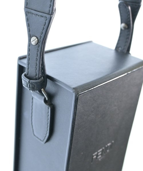 FENDI กระเป๋าสะพาย