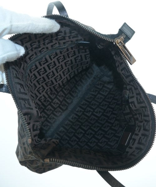 FENDI กระเป๋าถือ