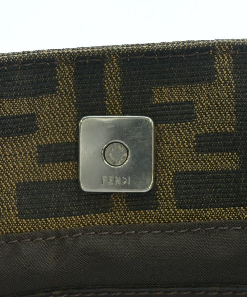 FENDI กระเป๋าถือ