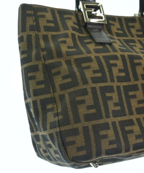 FENDI กระเป๋าถือ