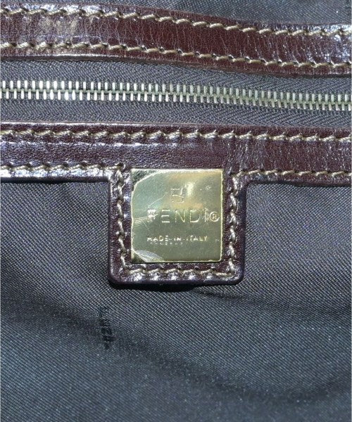 FENDI กระเป๋าถือขนาดใหญ่
