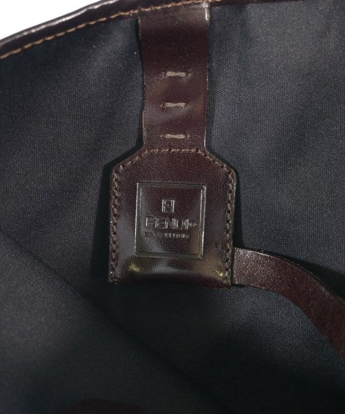 FENDI กระเป๋าถือขนาดใหญ่