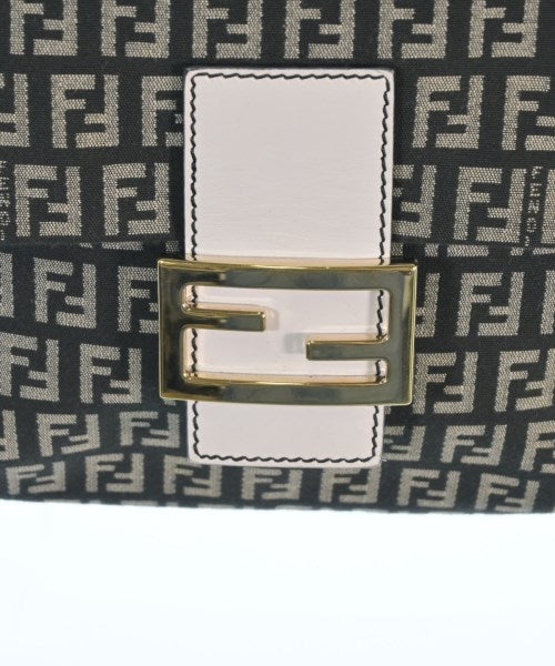 FENDI กระเป๋าสะพาย