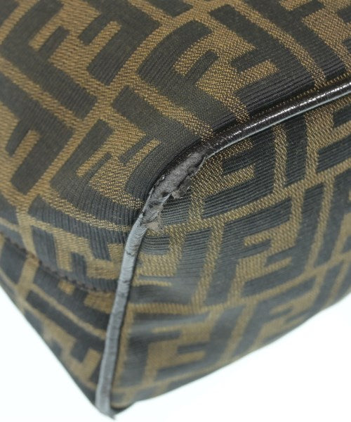 FENDI กระเป๋าถือ