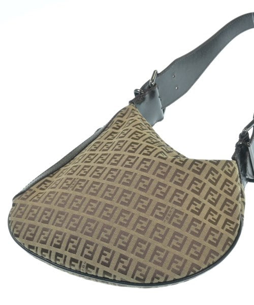 FENDI กระเป๋า อื่น
